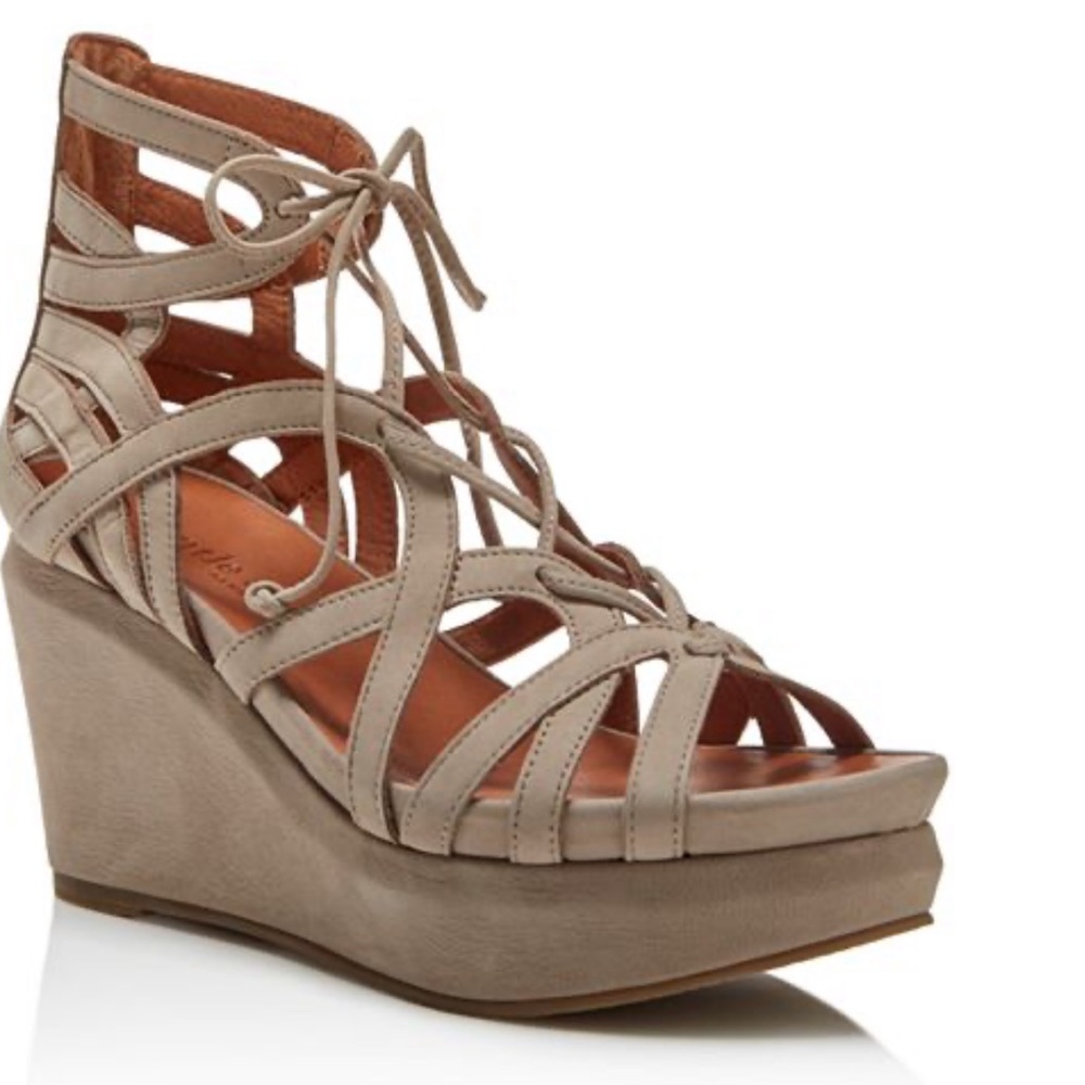 Gentle Souls Joy Wedge (size 7.5)